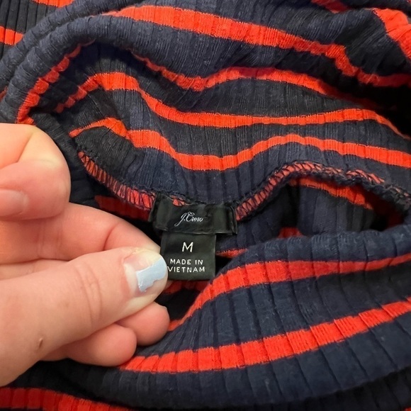 J Crew Women’s Red & Blue Striped Bodysuit Size Medium - Picture 8 of 8